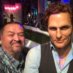 Meet your Posher, Larry